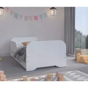 Produkt Dětská postel 140 x 70 cm bílá