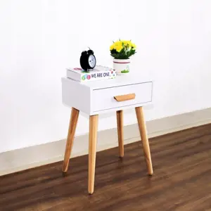Produkt Moderní noční stolek ModernHome