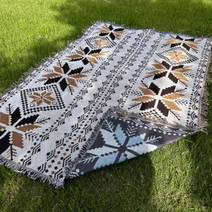 Produkt Pikniková deka v BOHO stylu s aztéckým motivem 130 x 180 cm