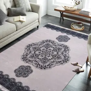 Pudrový koberec se vzorem mandaly Šířka: 160 cm | Délka: 220 cm