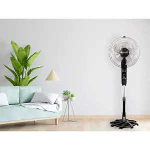 Produkt Stojanový ventilátor s výkonem 70W 135 cm